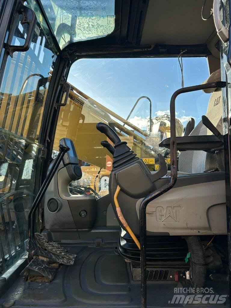 CAT 324 D L 履帶式 挖土機/掘鑿機/挖掘機