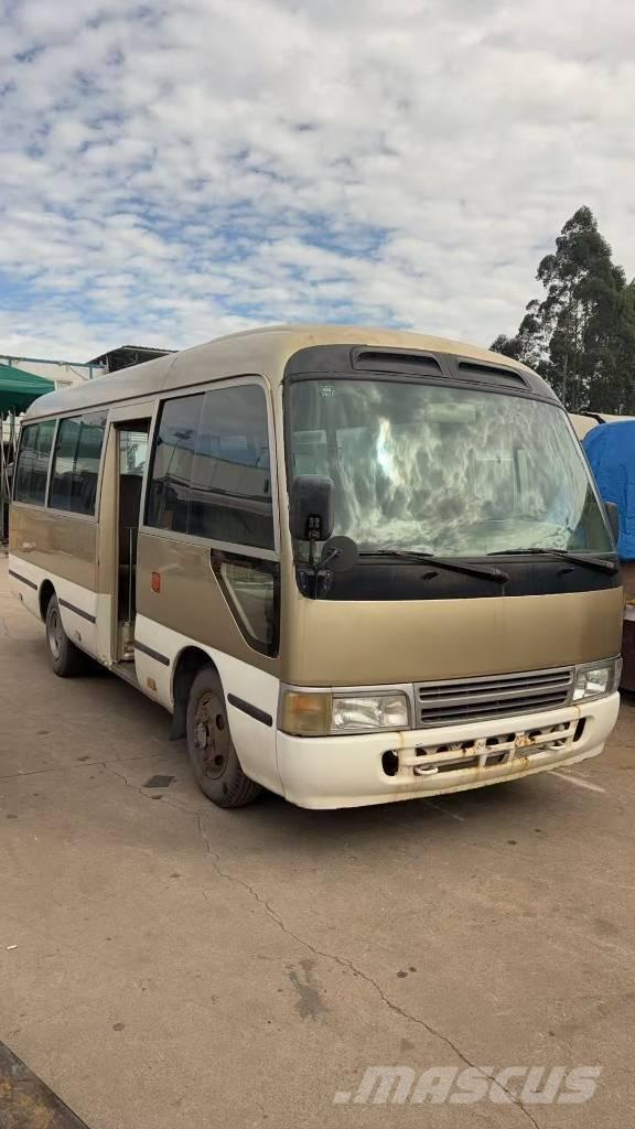 Toyota Coaster 公路客運汽車