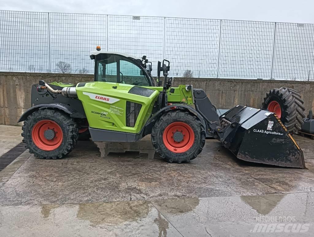 CLAAS Scorpion 732 農業用伸縮臂裝載機