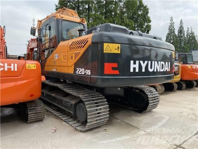 Hyundai Robex 220 LC 履帶式 挖土機/掘鑿機/挖掘機