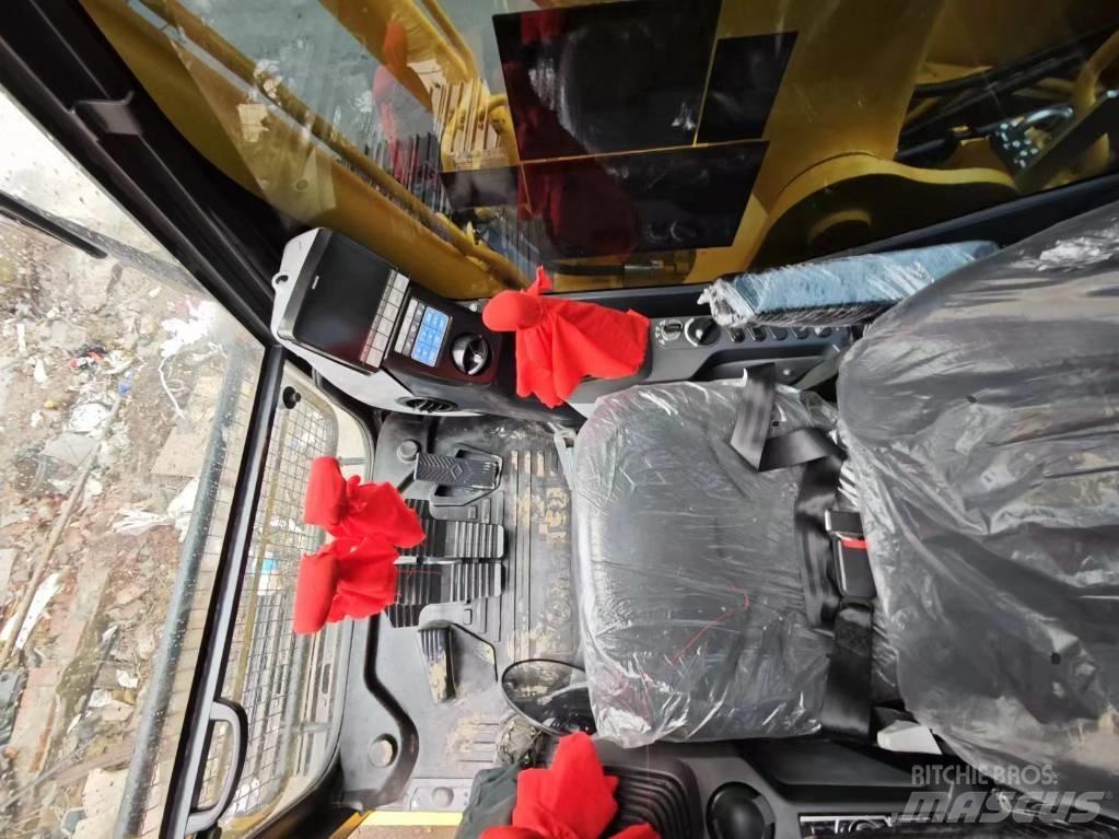Komatsu PC 220-8 履帶式 挖土機/掘鑿機/挖掘機