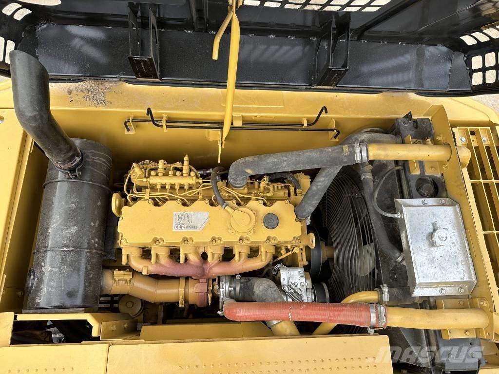 CAT 320 D 履帶式 挖土機/掘鑿機/挖掘機