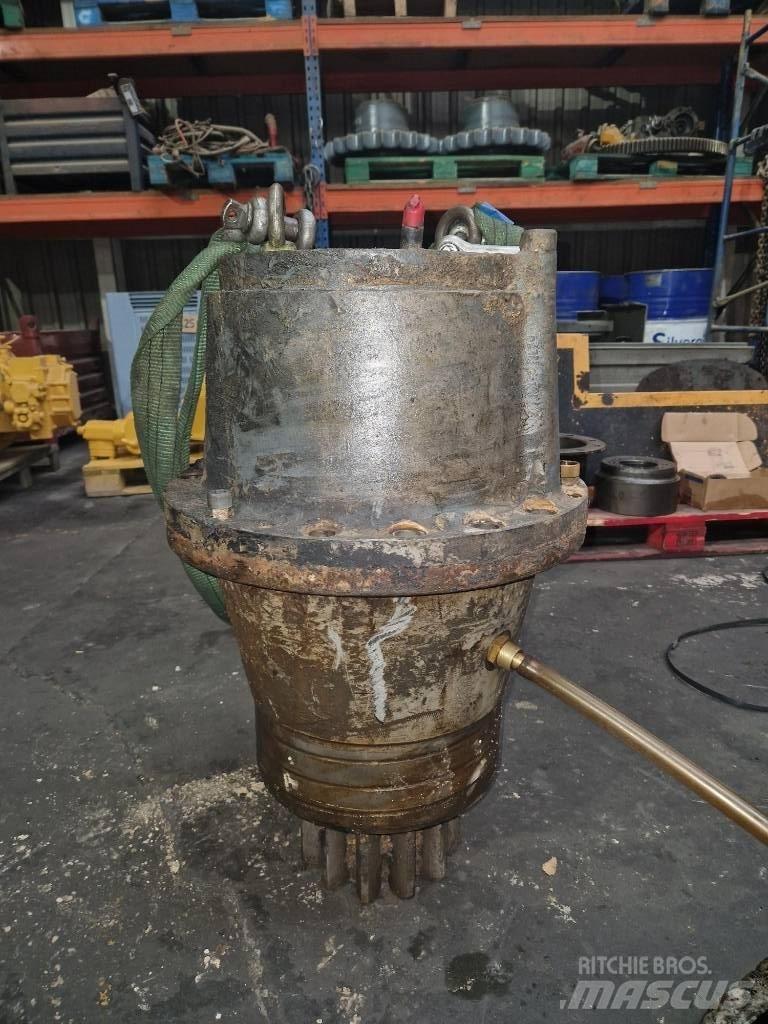 Liebherr R 964 B 底盤和懸架