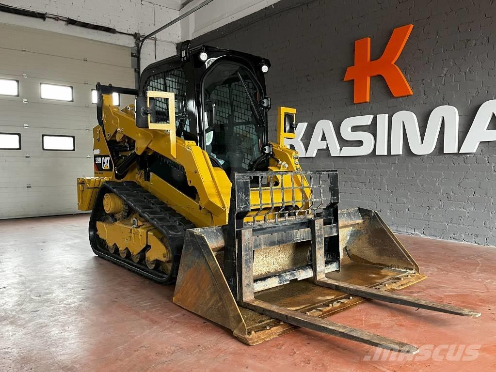 CAT 259 D 滑移轉向裝載機