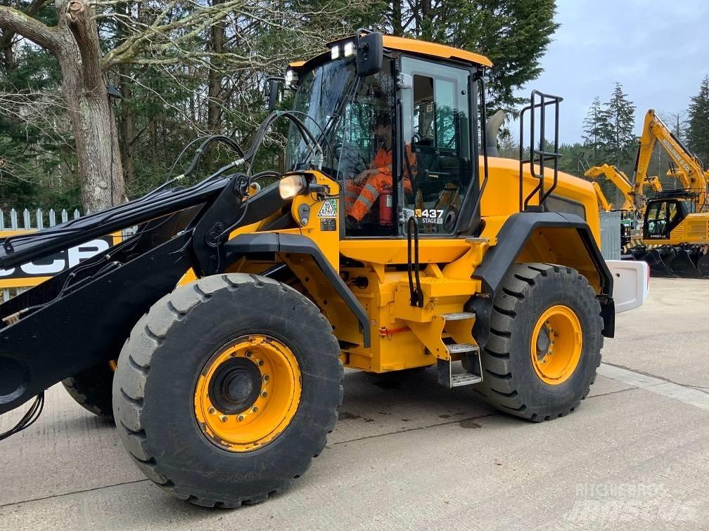 JCB 437 HT 輪胎式裝載機