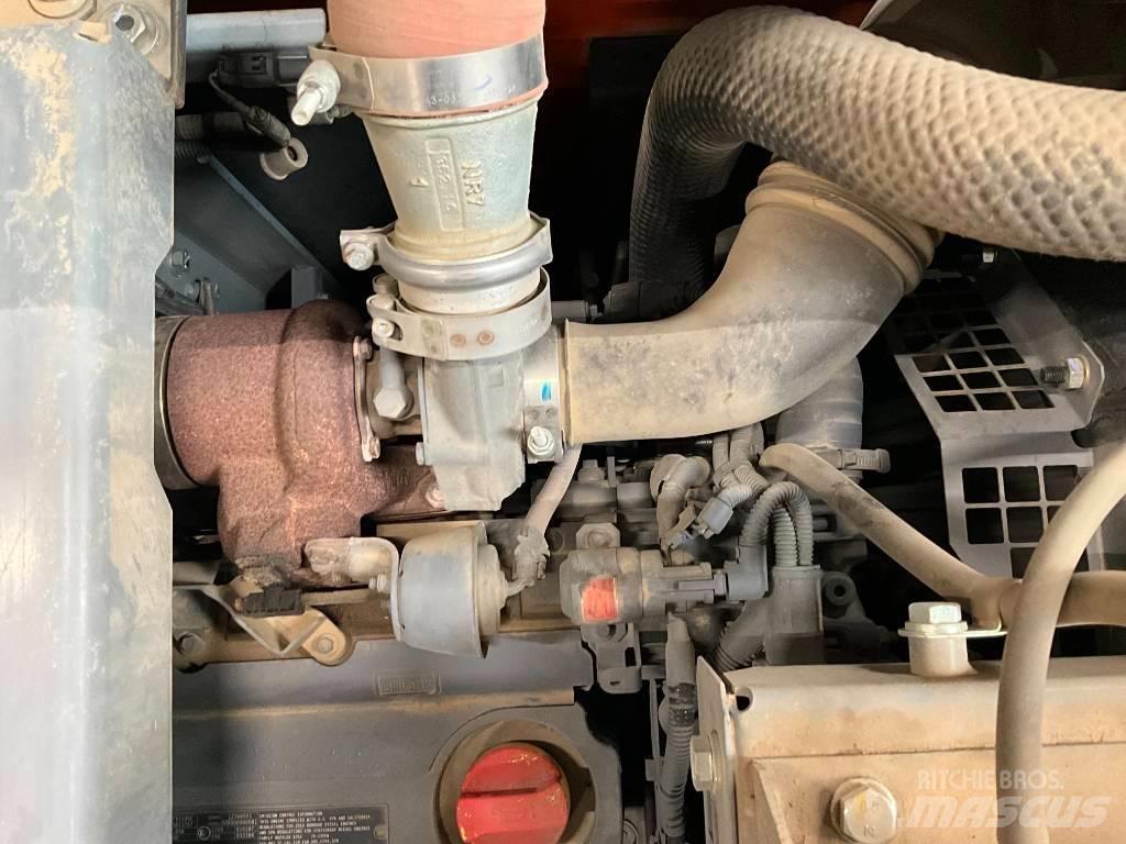 Hitachi ZX 140 W-6 旋轉式挖土機/掘鑿機/挖掘機