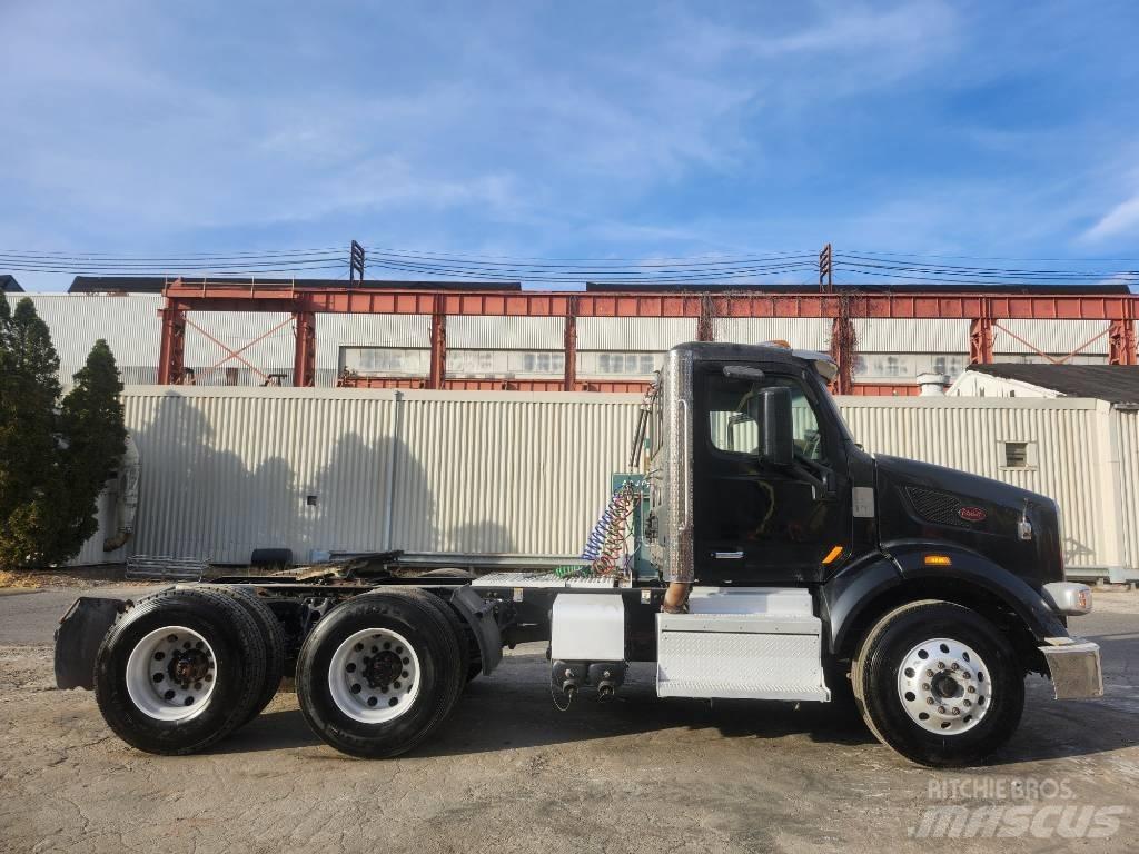 Peterbilt 567 曳引機組件