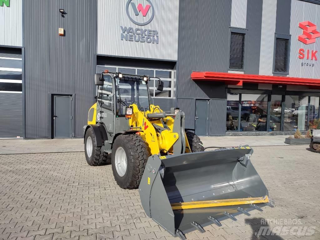 Wacker Neuson WL 44 輪胎式裝載機