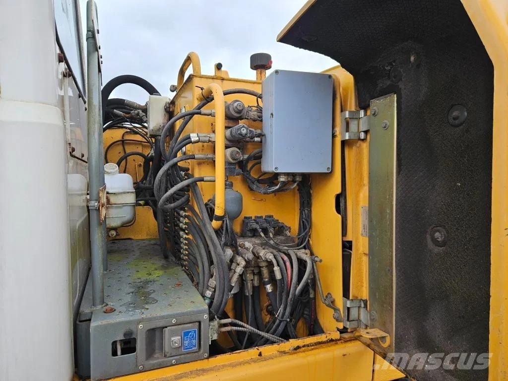 Liebherr A 314 旋轉式挖土機/掘鑿機/挖掘機