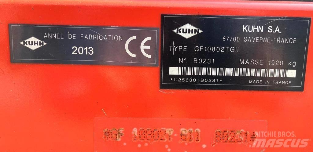 Kuhn GF 10802 T G II 耙與翻草機
