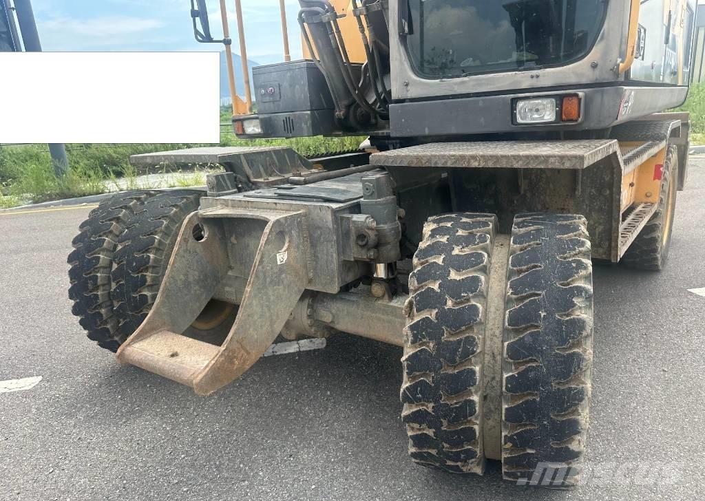 Volvo EW 140 旋轉式挖土機/掘鑿機/挖掘機