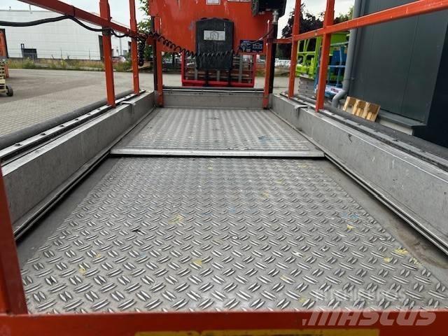 JLG 2646 ES 剪式升降機