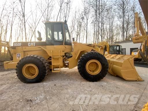 CAT 950F 輪胎式裝載機