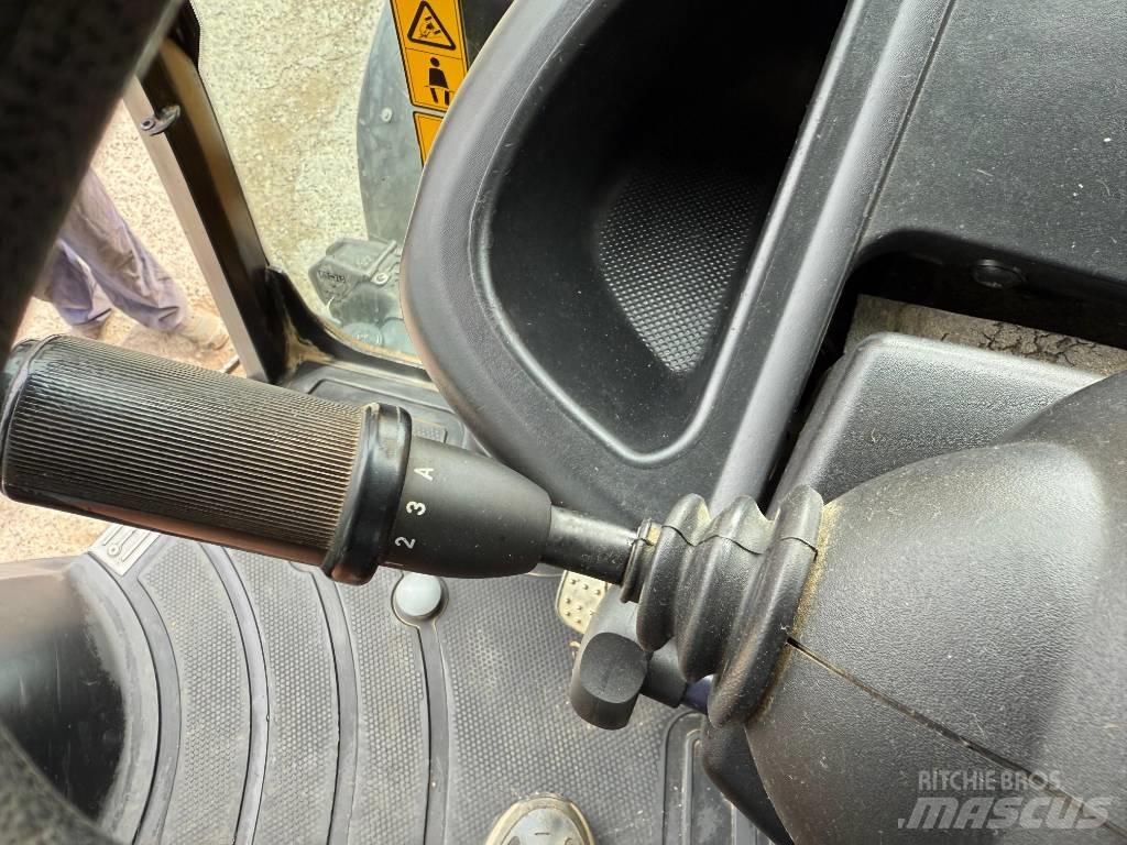 JCB 3 CX 反鏟裝載機