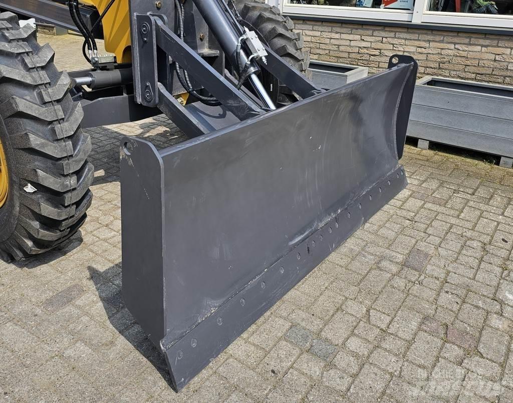 XCMG Frontblade 其他附件和零組件