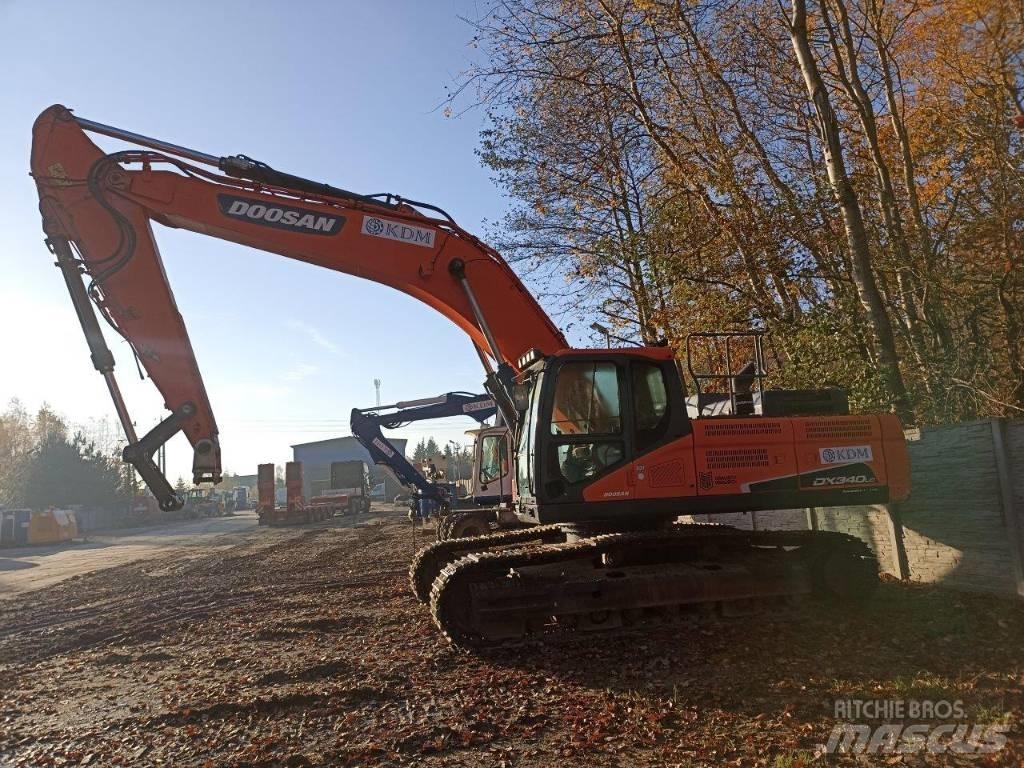 Doosan DX340LC-5 反鏟裝載機