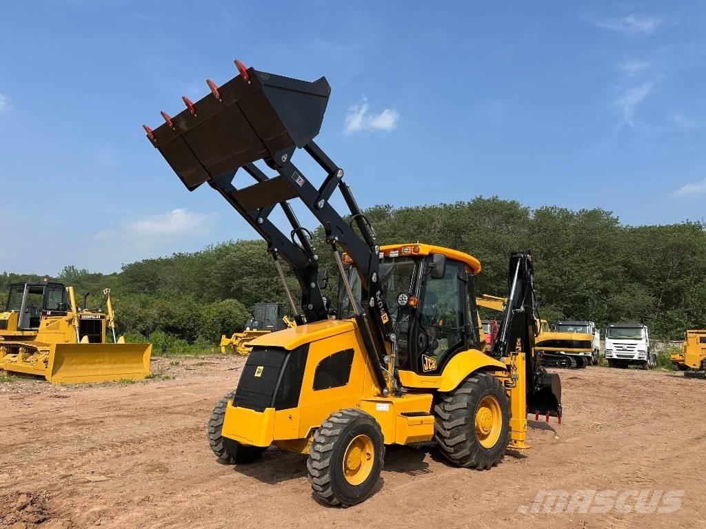JCB 3CX 反鏟裝載機