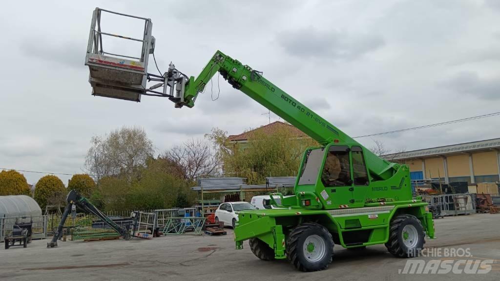 Merlo 40.21 伸縮臂操作車