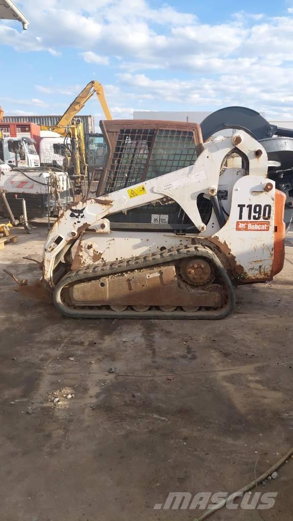 Bobcat T 190 推土機