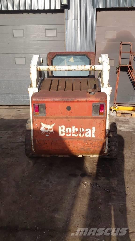 Bobcat T 190 推土機