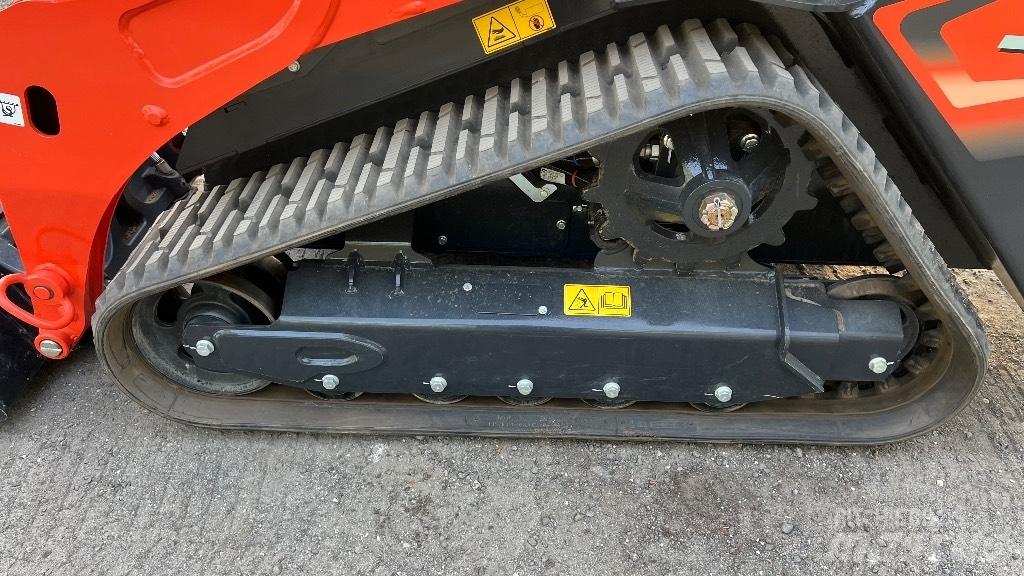 Kubota SCL 1000 滑移轉向裝載機