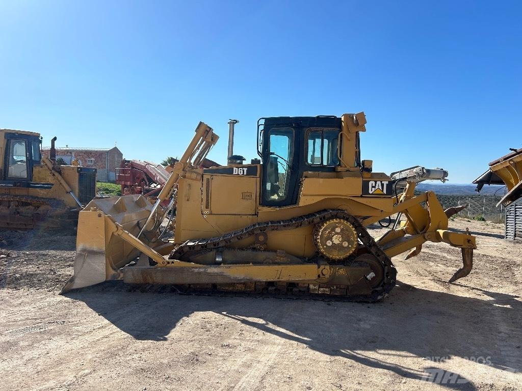 CAT D 6 T XL 履帶推土機