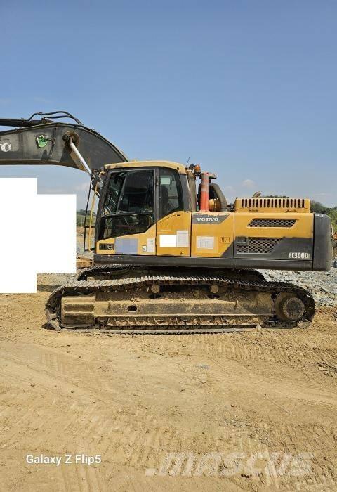 Volvo EC 300 D 履帶式 挖土機/掘鑿機/挖掘機