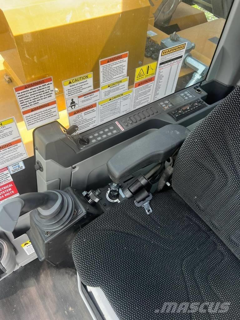 Morooka MST 3000 VDR 履帶式傾卸車/翻斗車