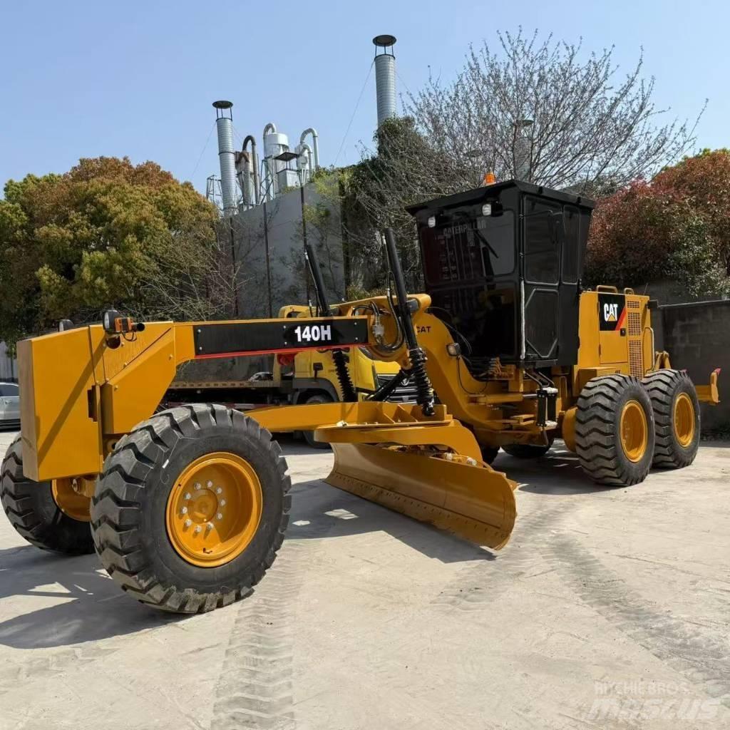 CAT 140 H 平土機