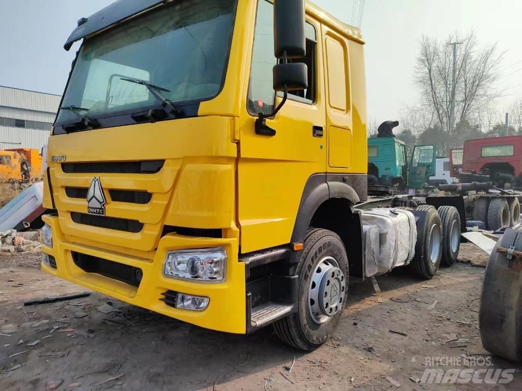 Howo Truck tractor 曳引機組件