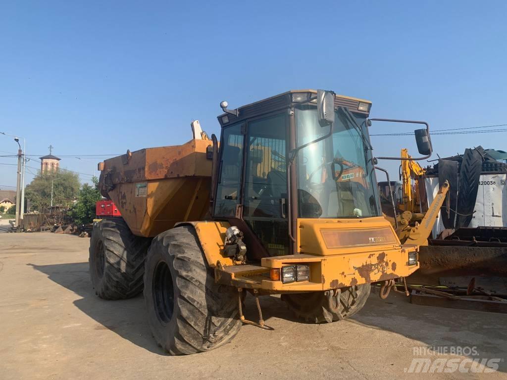 Hydrema 910 鉸接式起吊車