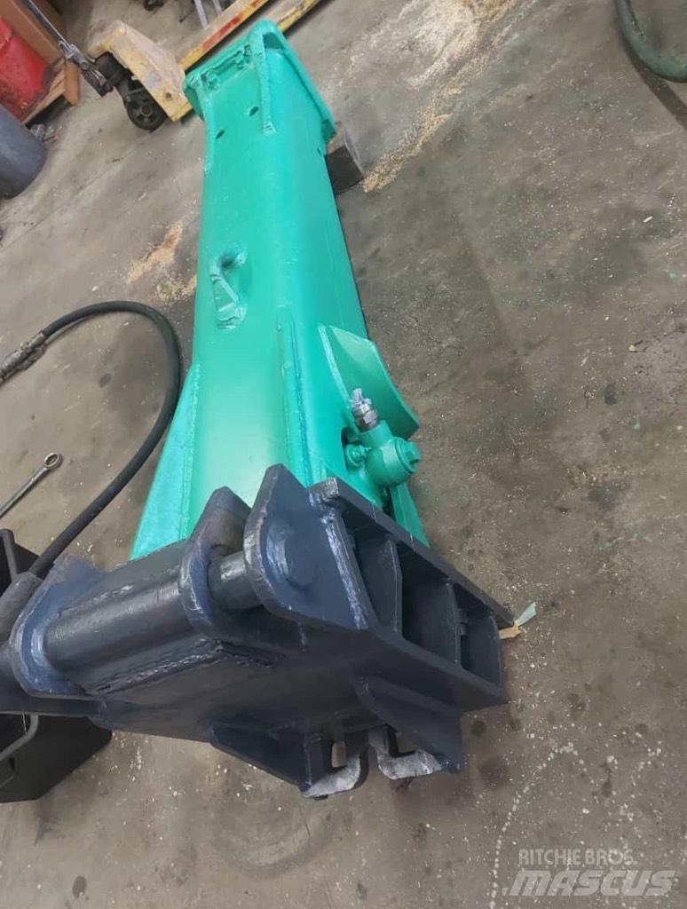 Montabert BRV 32 鐵鎚/碎石機