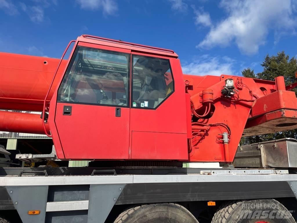 Liebherr LTM 1080-1 全路面起重機/吊車