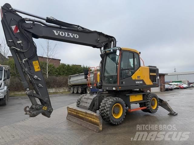 Volvo EW 220 E 旋轉式挖土機/掘鑿機/挖掘機