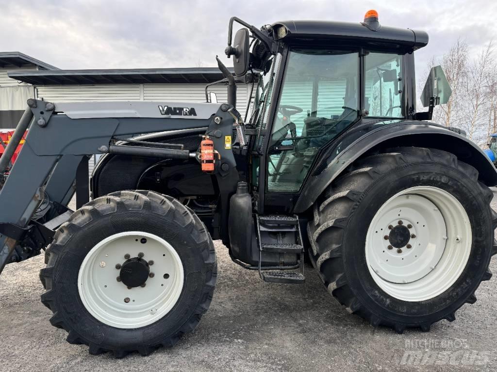 Valtra C 130 曳引機