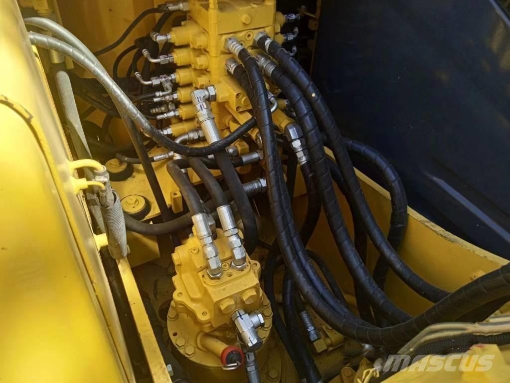 Komatsu PC130-7 履帶式 挖土機/掘鑿機/挖掘機
