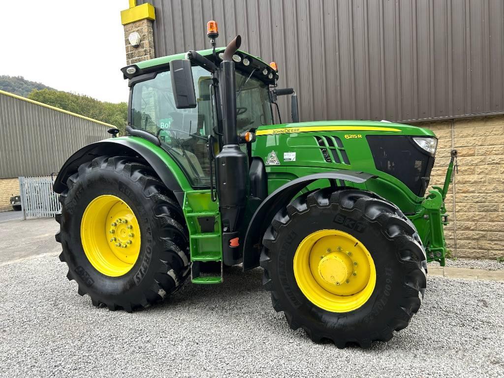 John Deere 6215R 曳引機