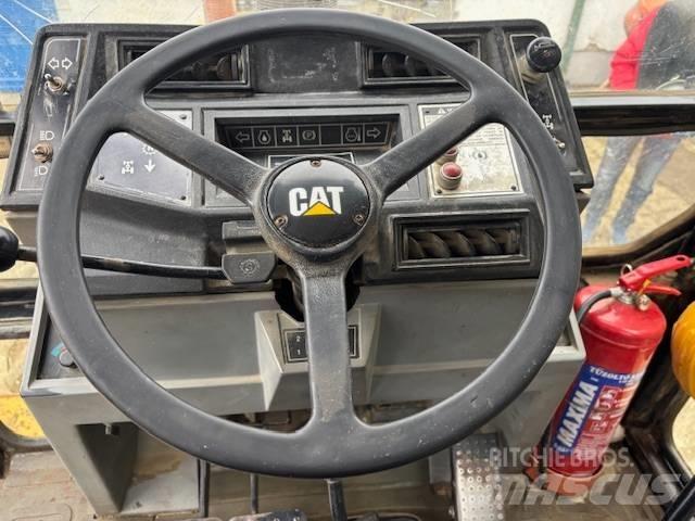 CAT 428 B 反鏟裝載機