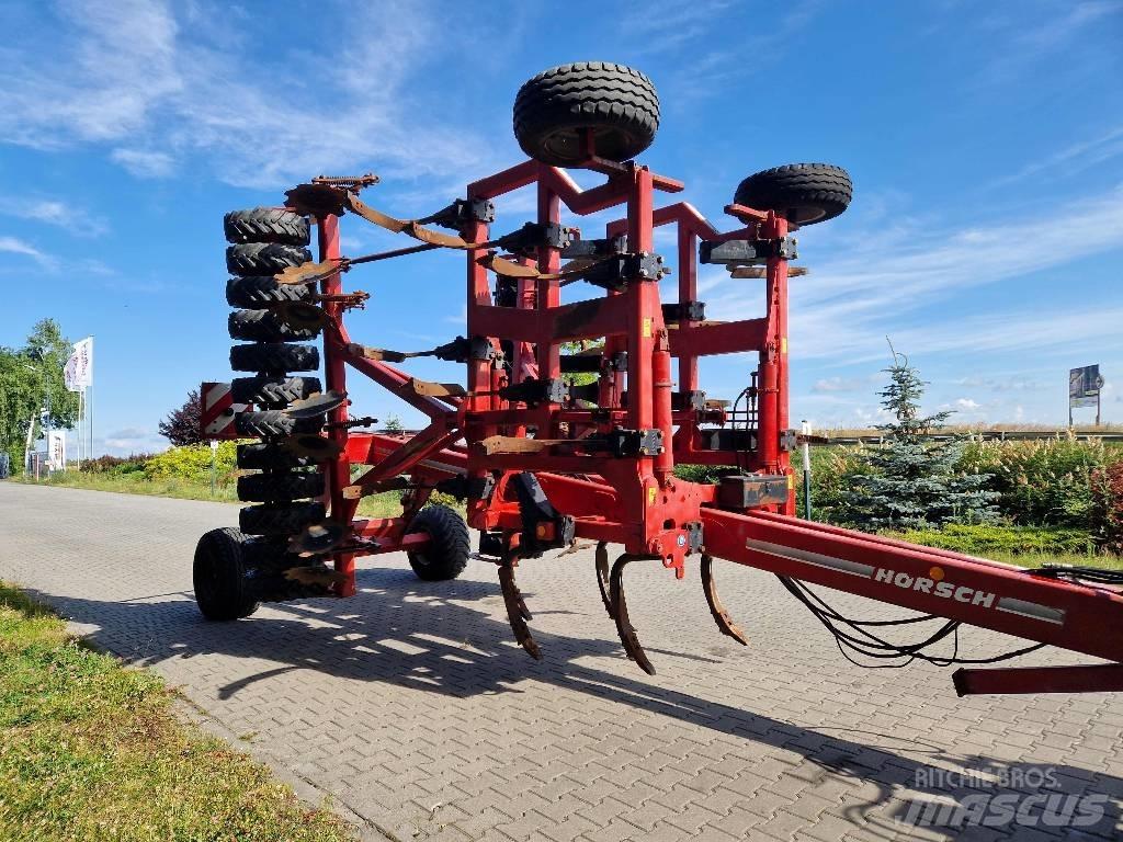Horsch Terrano 6 FX 中耕管理機