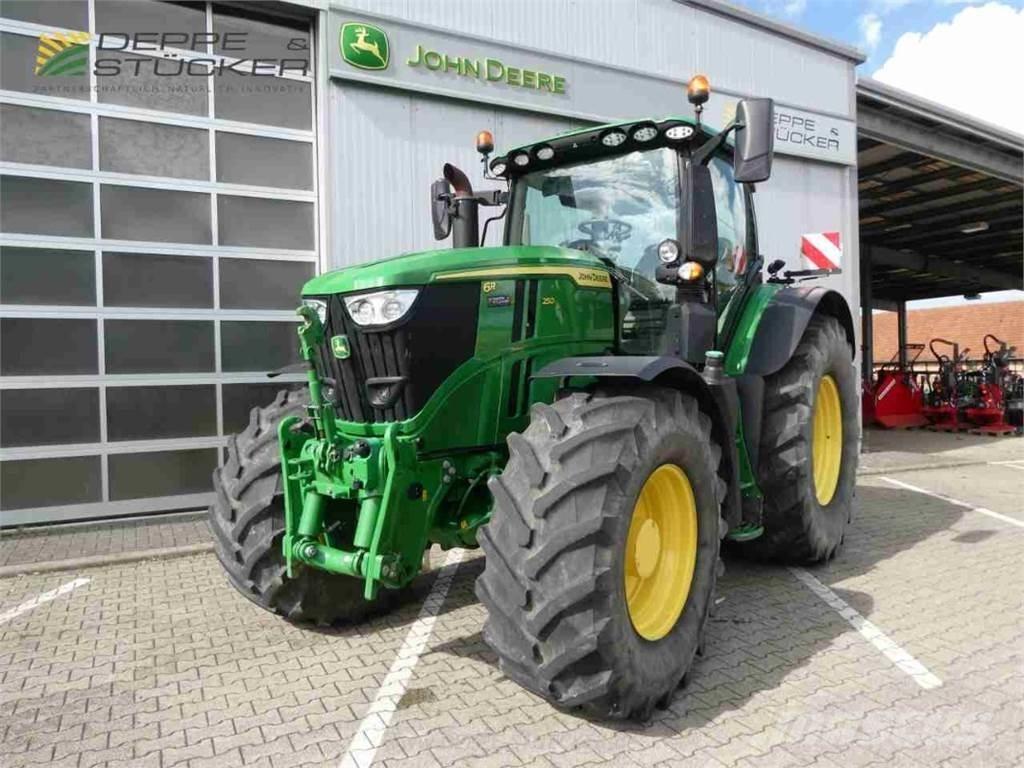 John Deere 6R 250 曳引機
