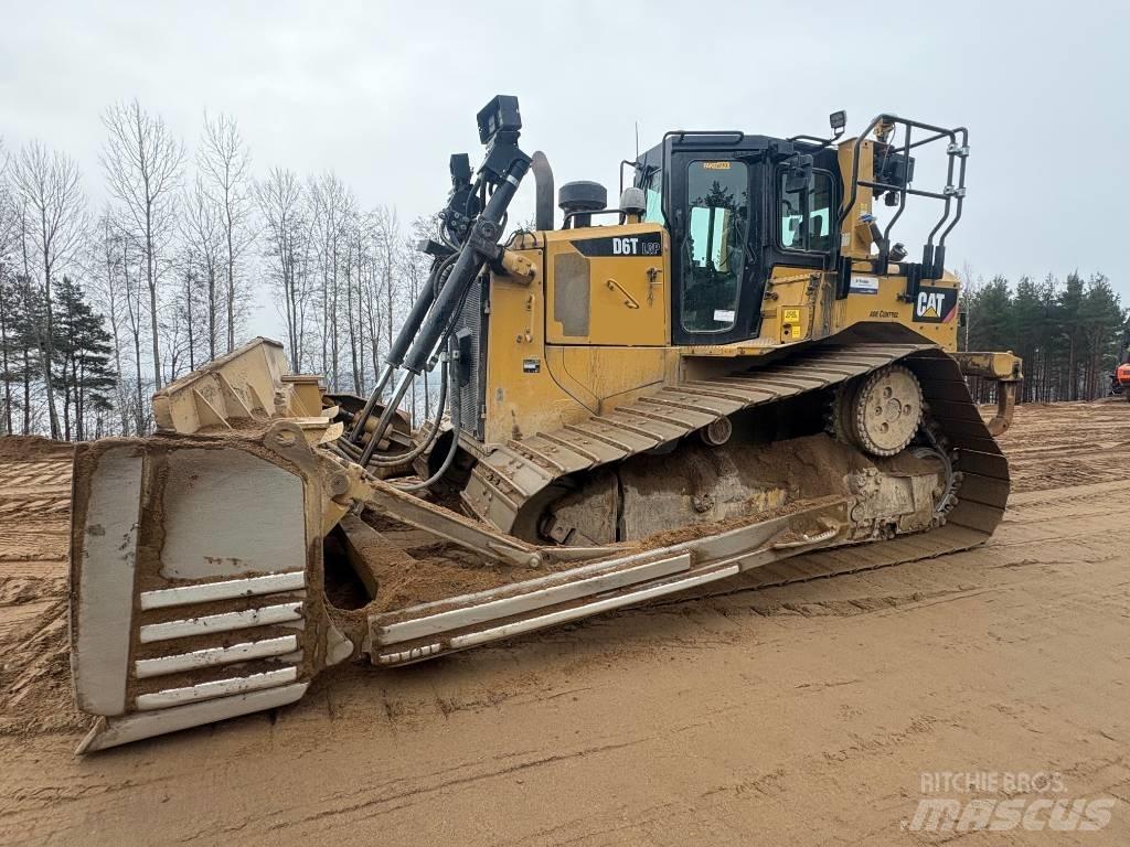 CAT D 6 T LGP 履帶推土機