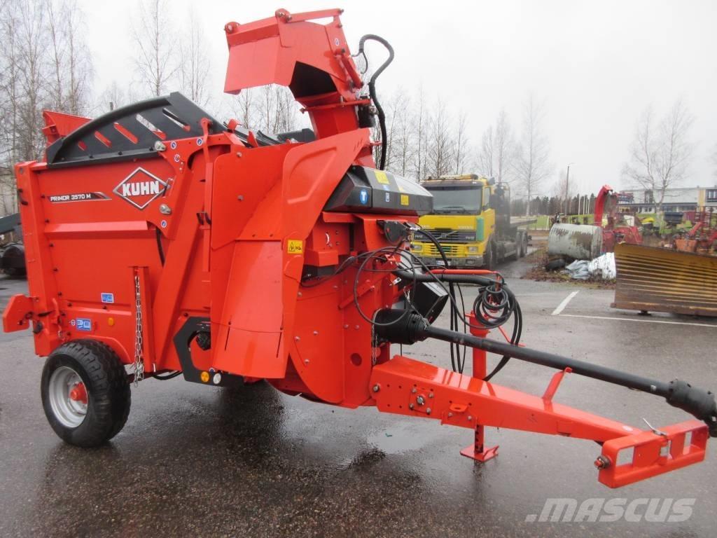 Kuhn Primor 3570 M 草捆撕碎機、切割機、拆袋機