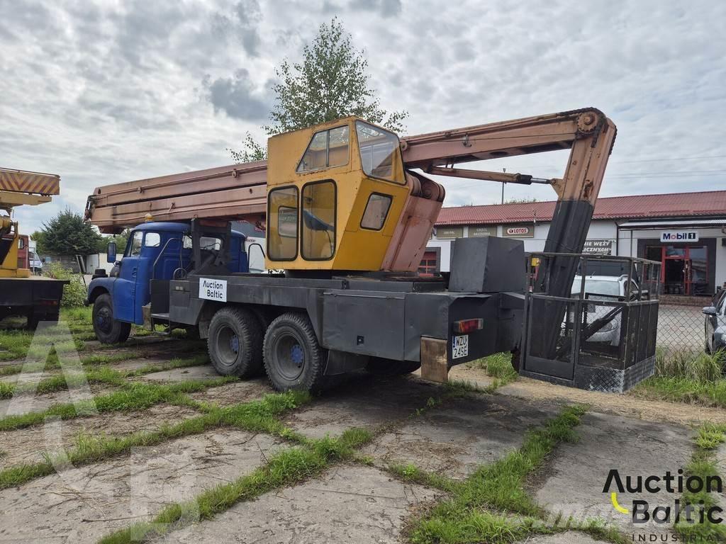 Tatra MPT27 全路面起重機/吊車