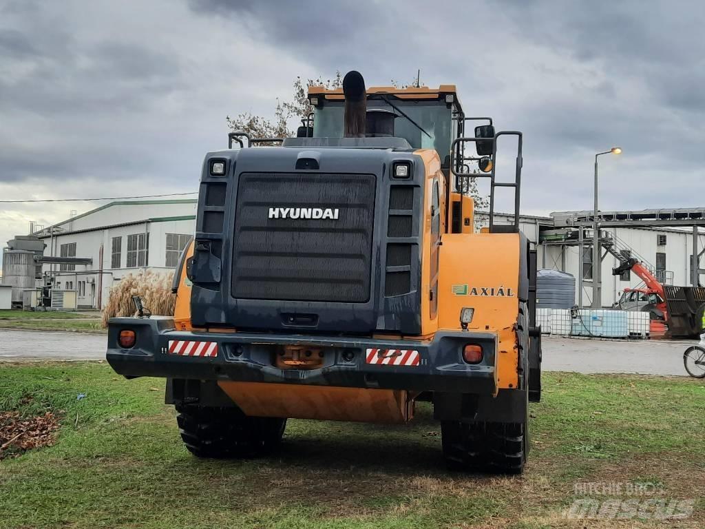 Hyundai HL 980 輪胎式裝載機