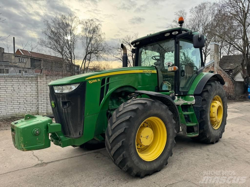 John Deere 8285 R 曳引機