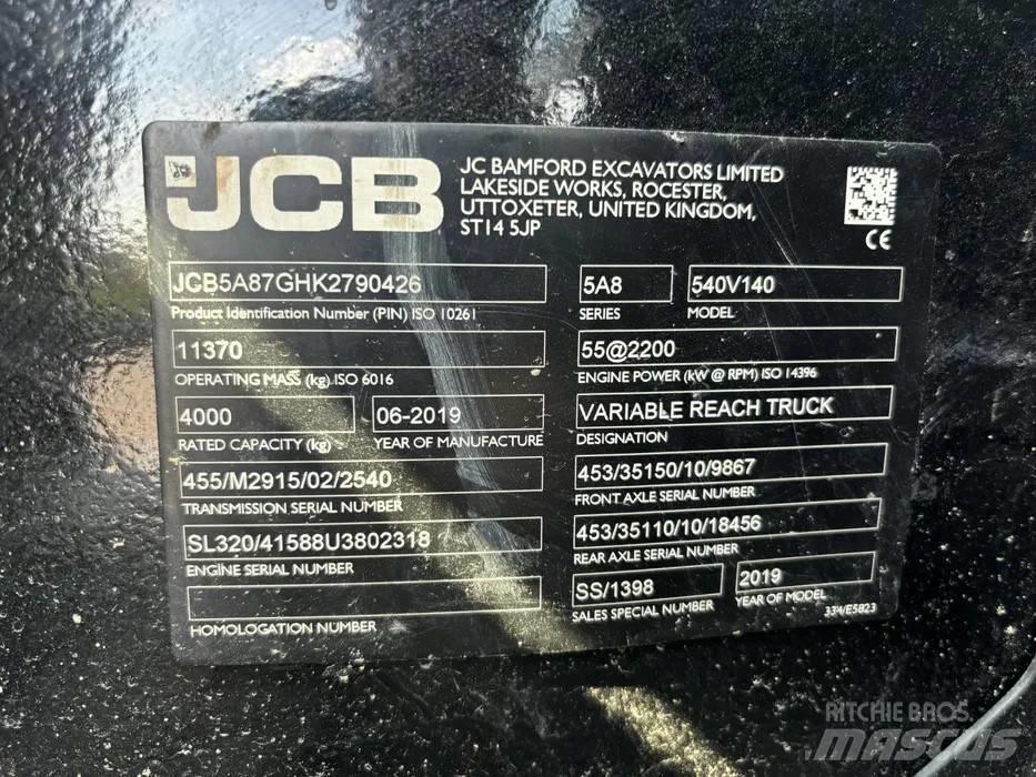 JCB 540-140 伸縮臂操作車