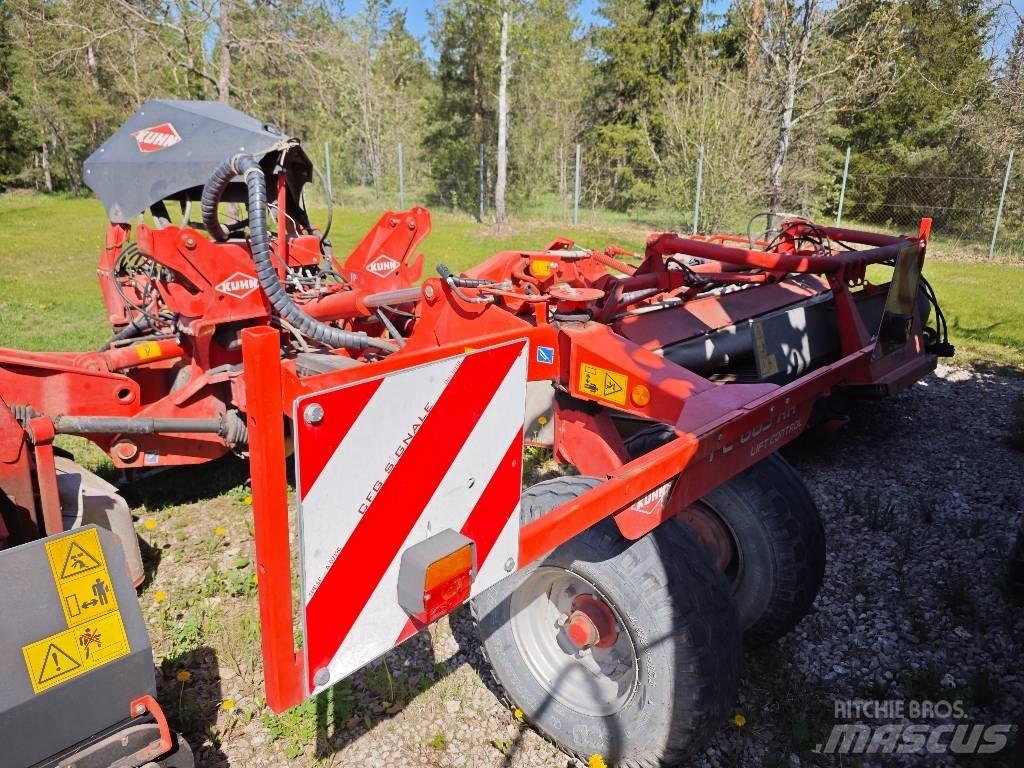 Kuhn FC 883 + FC 313 割草劑