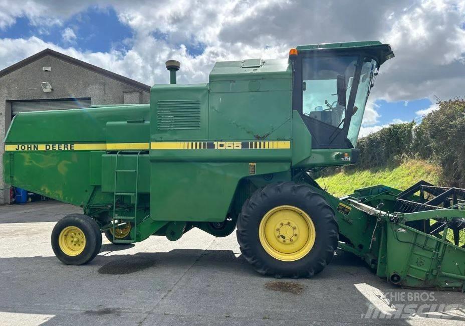 John Deere 1055 聯合收穫機