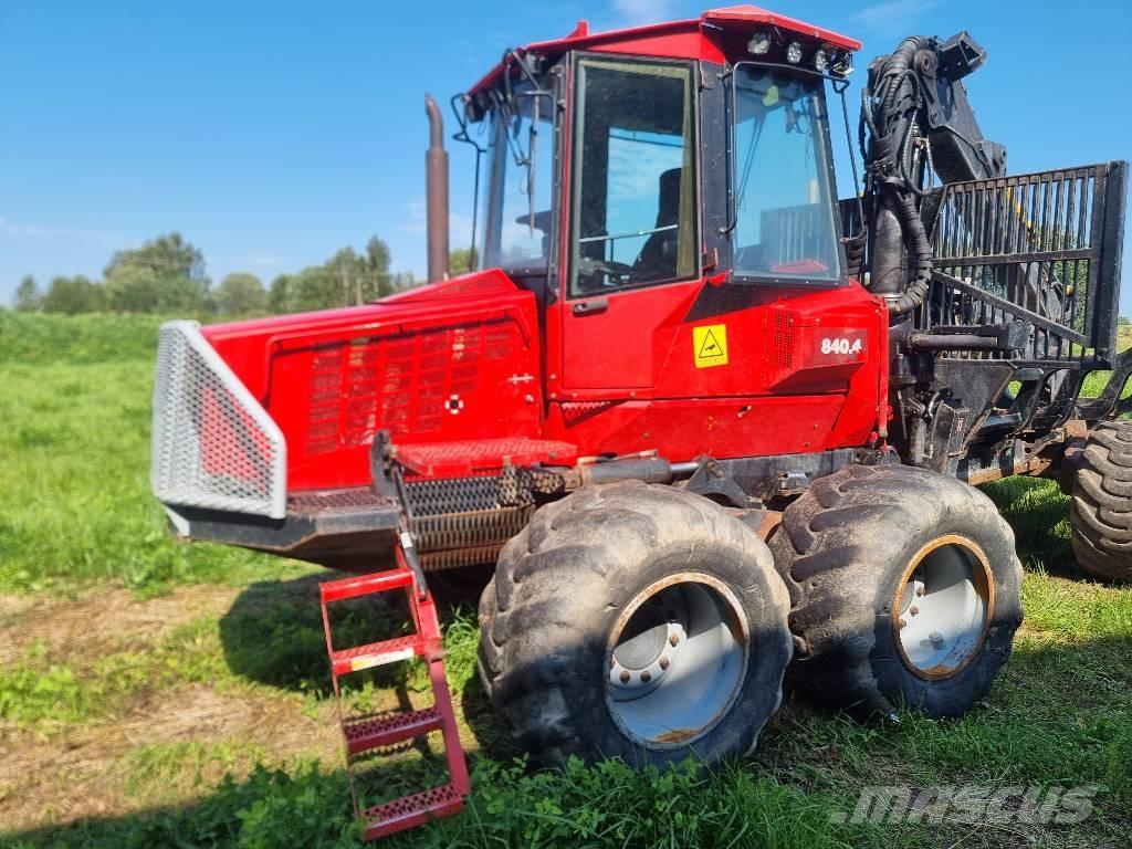 Komatsu 840.4 集運機