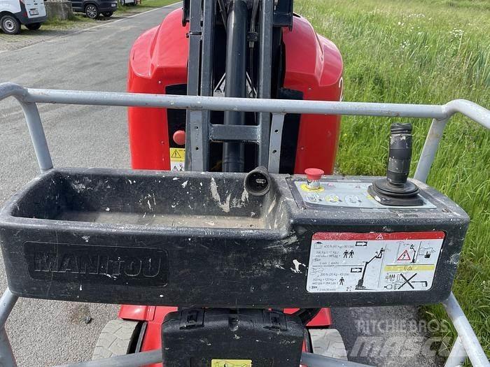 Manitou 100VJR 剪式升降機